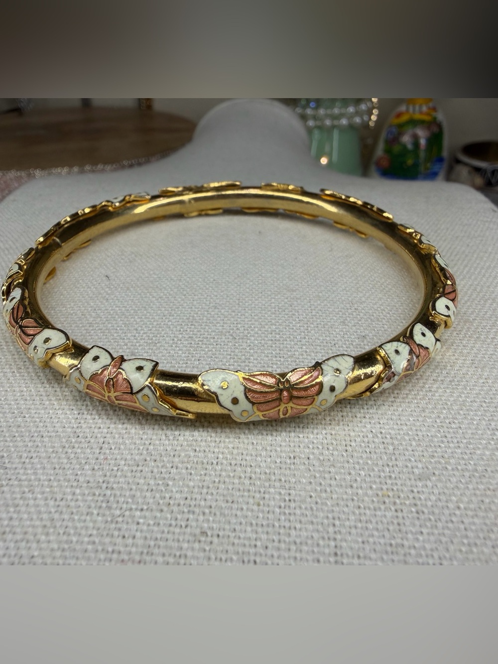 Cloisonné Butterfly Bangle Bracelet Gold Tone Enamel Wrapped Jewelry Vintage
